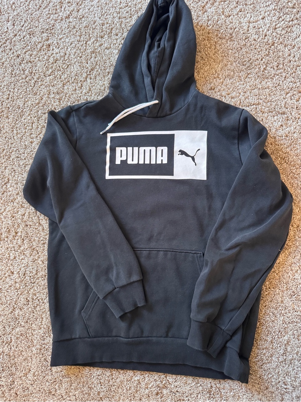Puma Men's Black Logo Hoodie - Classic Pullover size small